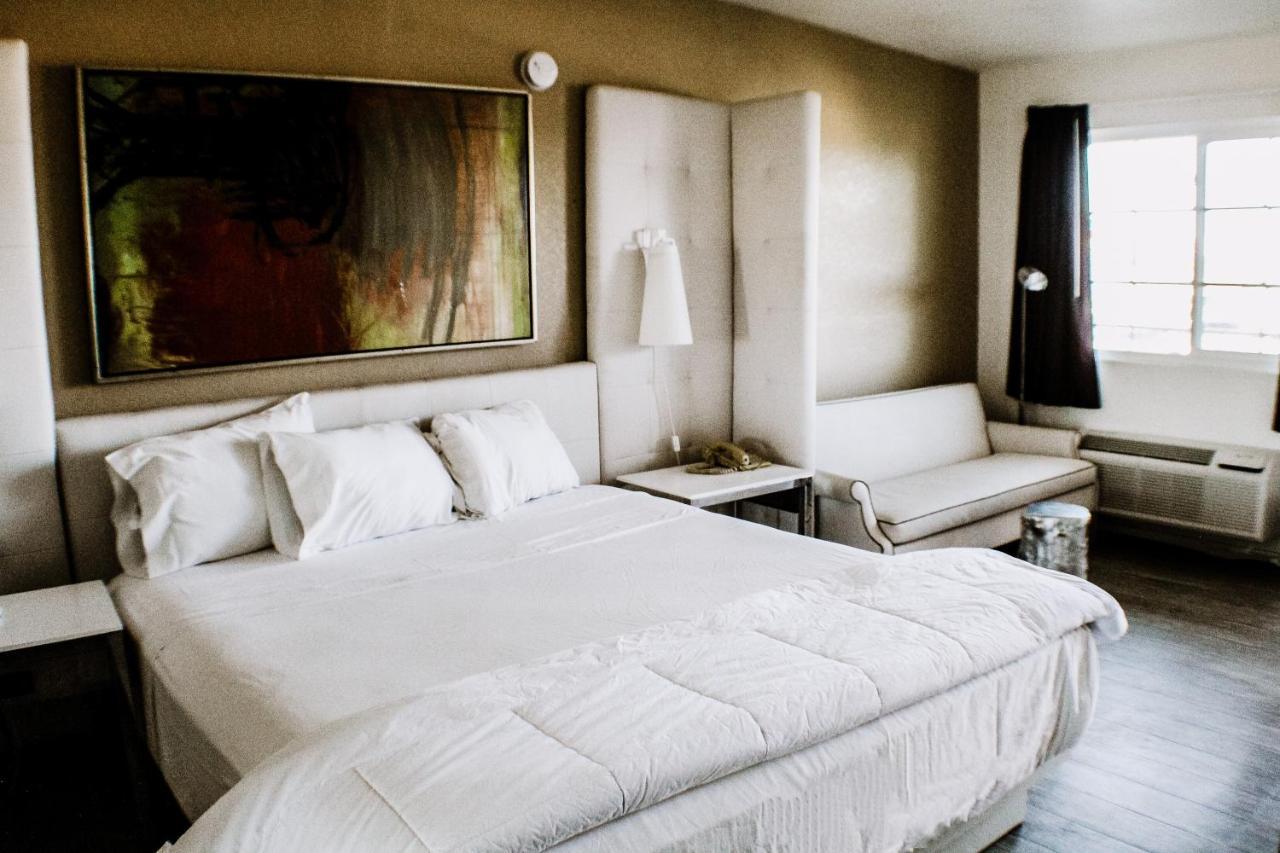Devonshire Inn Motel Rosamond Dış mekan fotoğraf