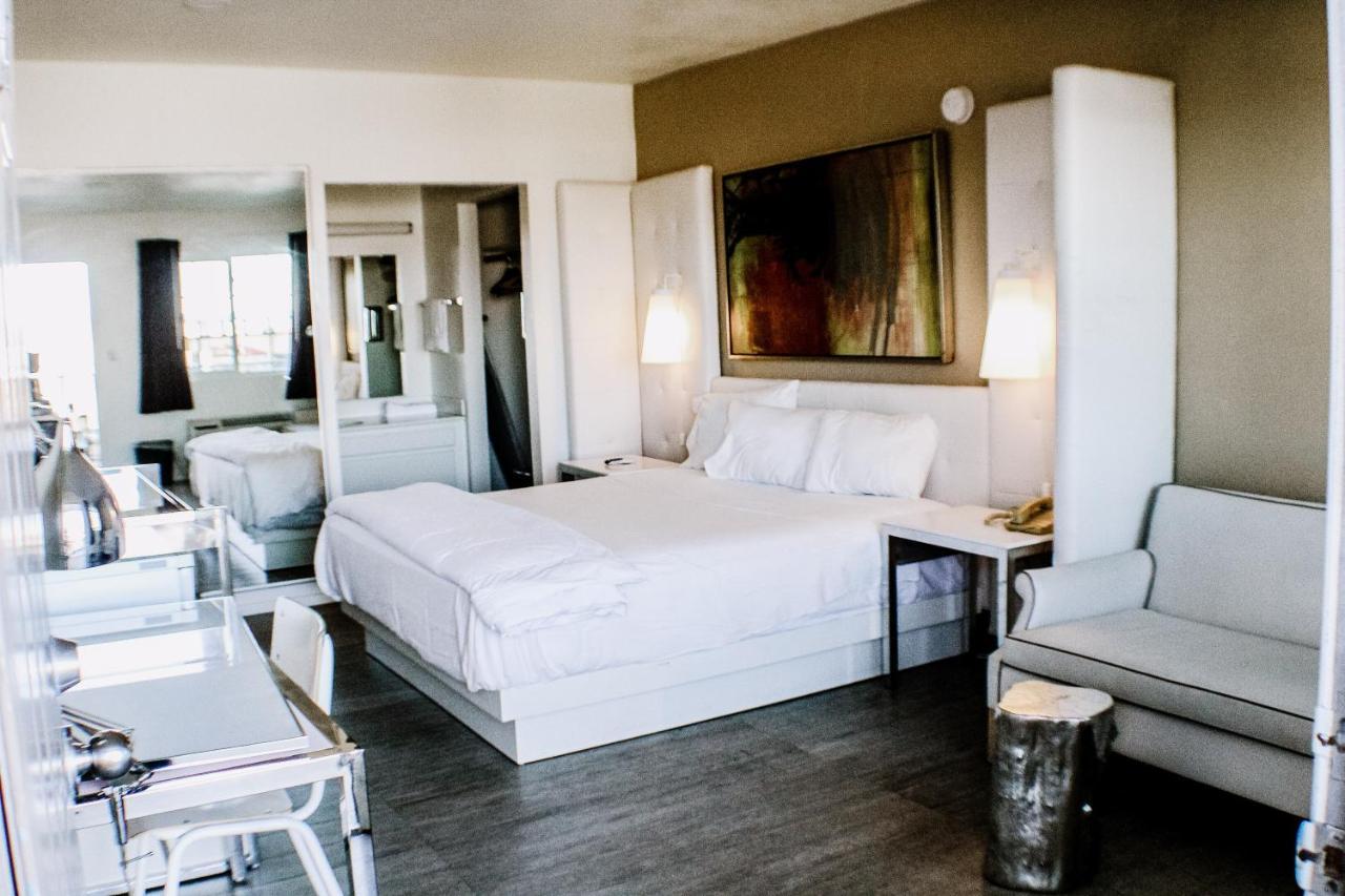 Devonshire Inn Motel Rosamond Dış mekan fotoğraf